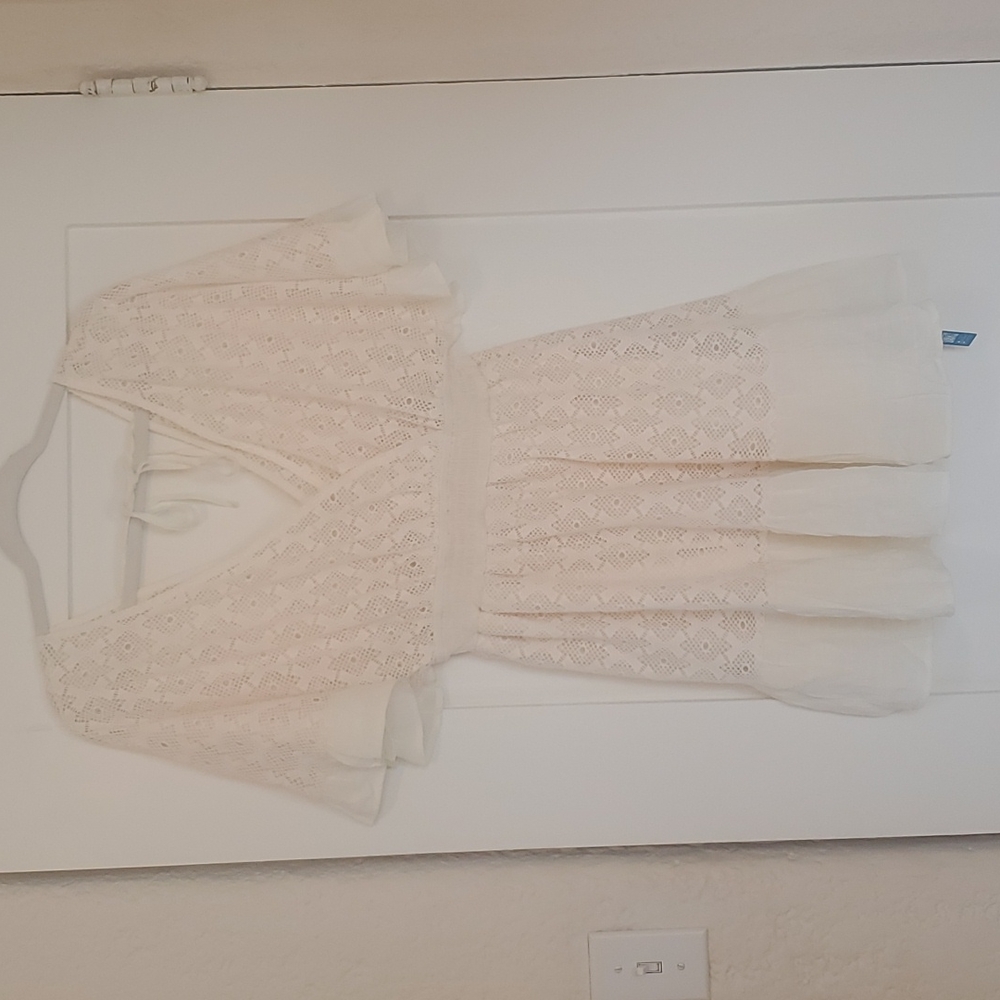 Dress or bathingsuit cover up